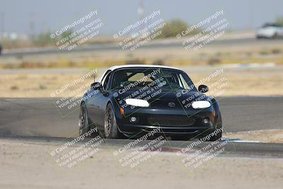 media/Sep-20-2025-Extreme Speed (Sat) [[1fcc23683c]]/Orange (Mid Intermediate)/Session 1 (Sunset)/